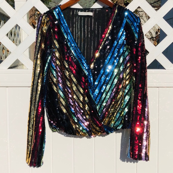 ATTICO**ALICE & OLIVIA***Sequined Gorgeous Top - Picture 5 of 7